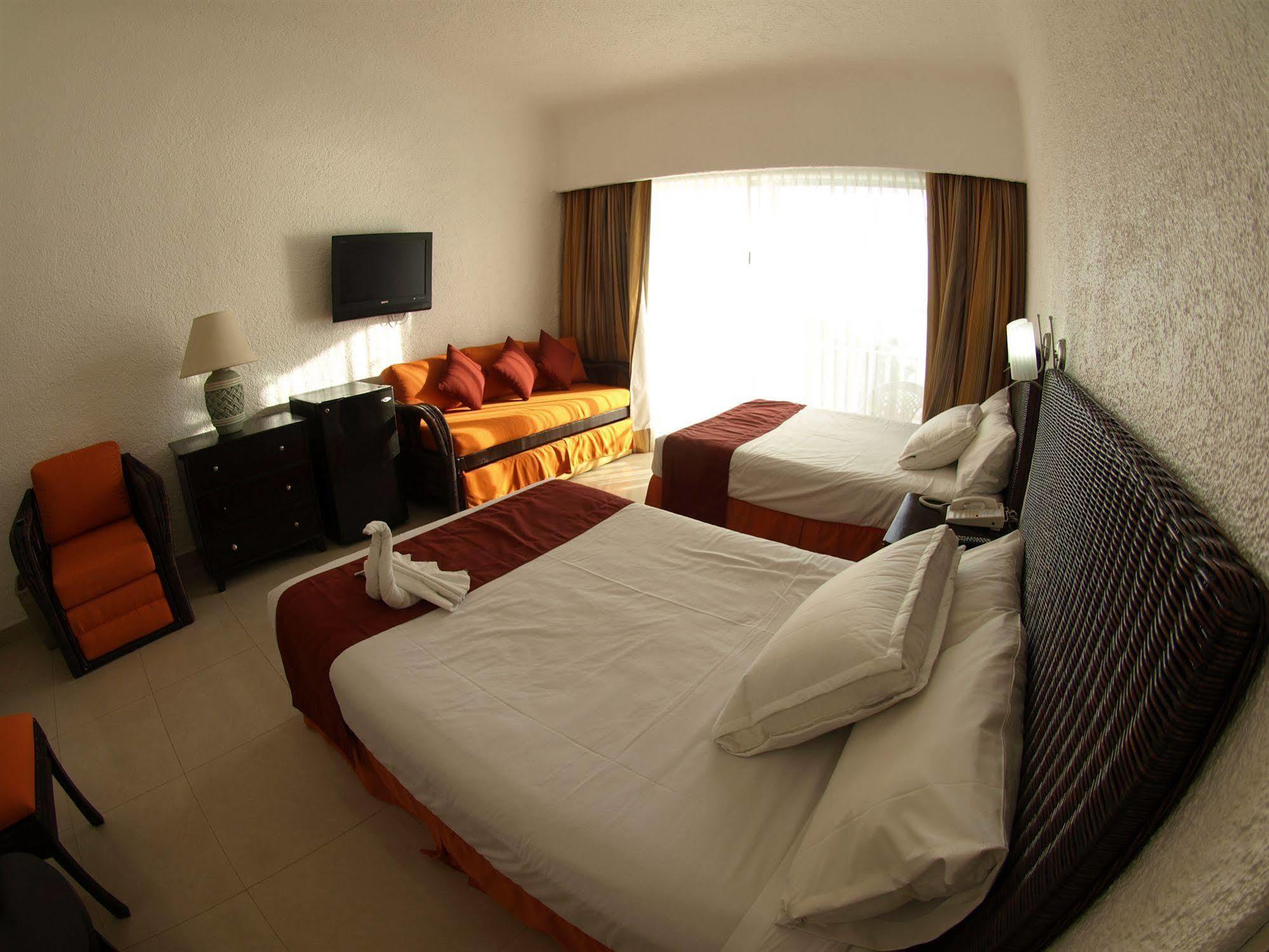 Sierra Mar All Inclusive At Tesoro مانزانيلو المظهر الخارجي الصورة