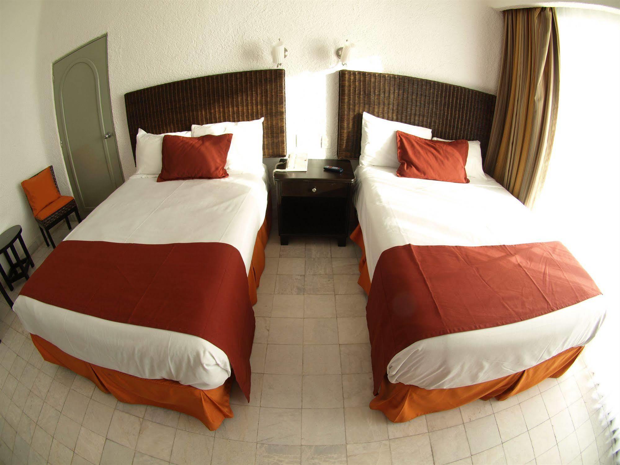 Sierra Mar All Inclusive At Tesoro مانزانيلو المظهر الخارجي الصورة